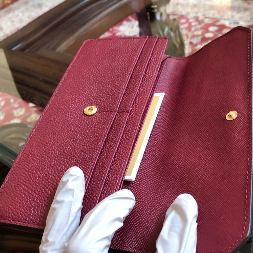 Authentic Michael Kors Carolyn handbag&wallet set - Picture 7 of 8